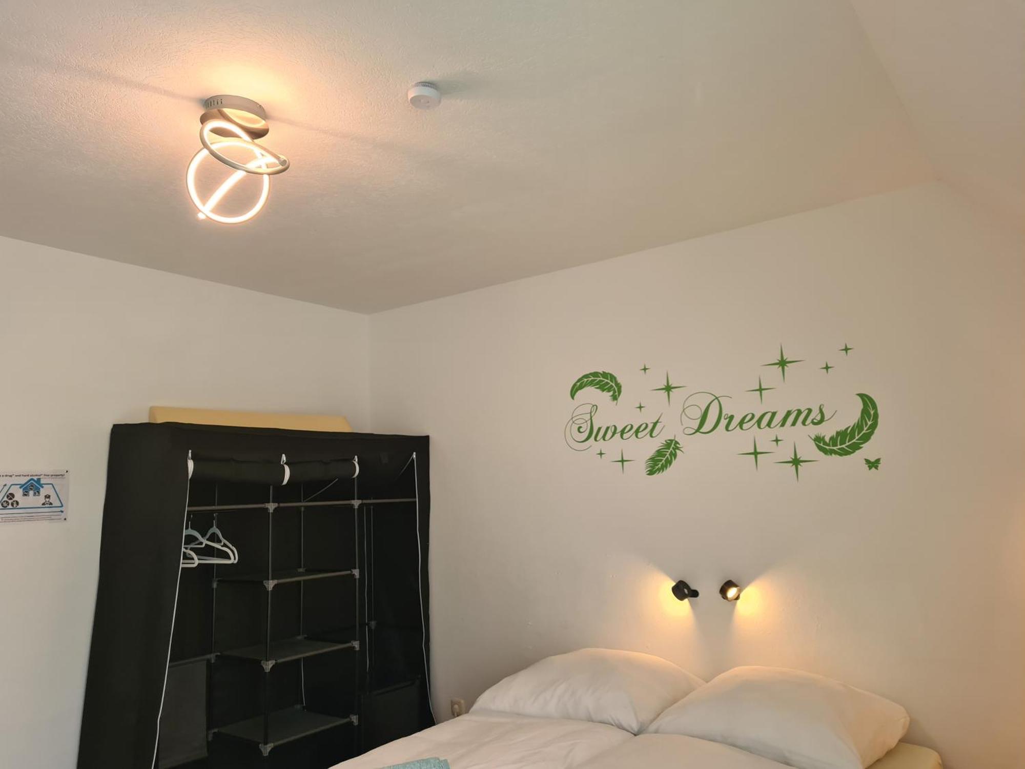 Lichtdurchflutetes Zimmer - Kaeppele Waldbuttelbrunn ภายนอก รูปภาพ